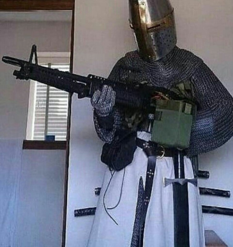 Create meme: crusader with a machine gun, crusader meme deus vult, knight with a machine gun