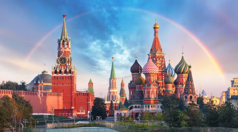 Create meme: St. Basil's Cathedral of the Moscow Kremlin, moscow kremlin and red square, Moscow Kremlin