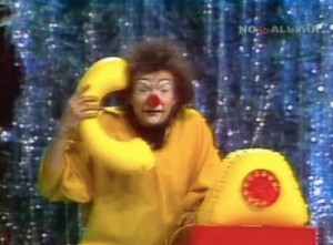 Создать мем: асисяй клоун молодой, трогательный асисяй, вячеслав полунин асисяй 1981