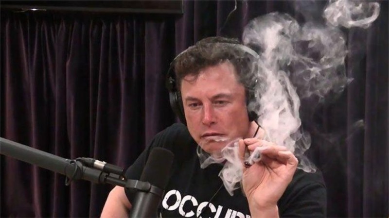 Create meme: Elon Musk smokes, elon musk, Elon musk smokes weed