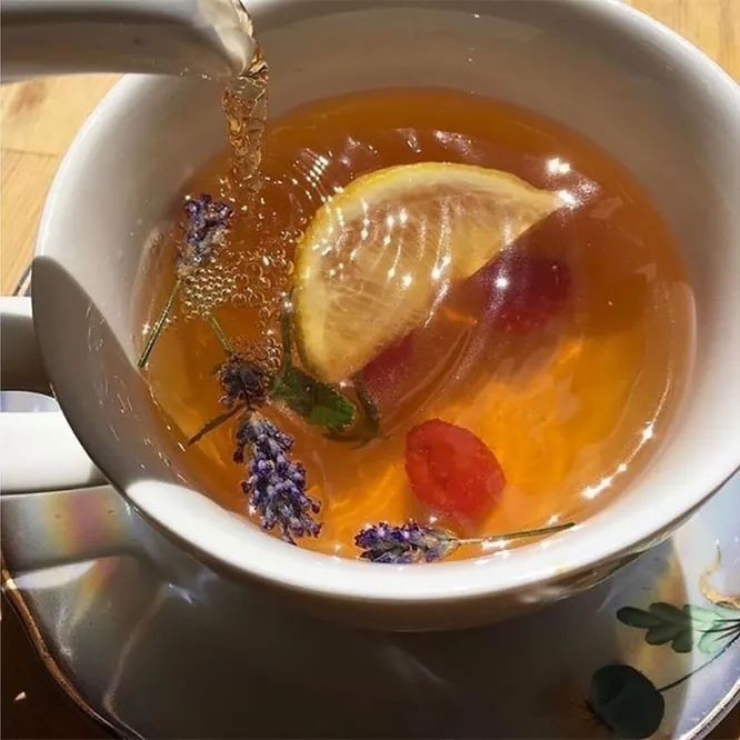 Create meme: delicious tea, hot tea with lemon, hot tea 