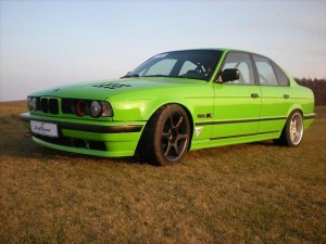 Создать мем: bmw, bmw e30, бмв е36 зеленая