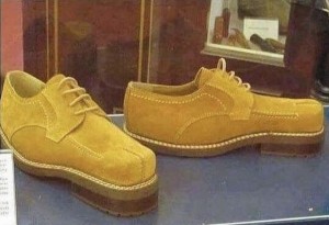 Создать мем: мужская обувь, туфли timberland, обувной юмор