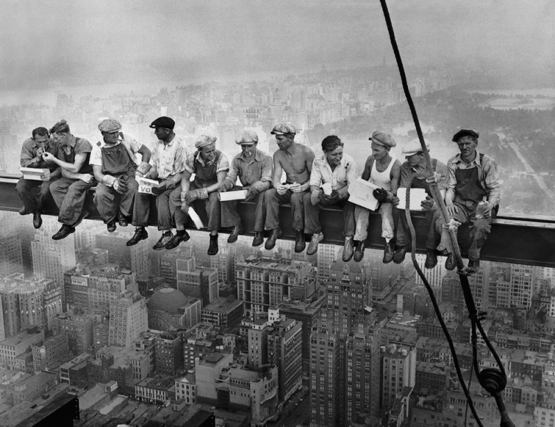 Create meme: "lunch on a skyscraper" by Charles Ebbets, 1932, lunch at the top of a skyscraper 1932, lunch on a skyscraper