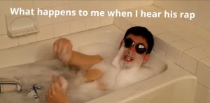 Создать мем: принимать ванну, человек, ноги