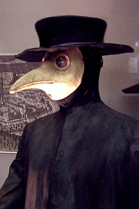 Create meme: the mask of the plague of the 17th century, the plague doctor, doctor plague mask