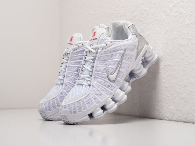 Create meme: nike shox tl, nike sneakers , nike shox sneakers