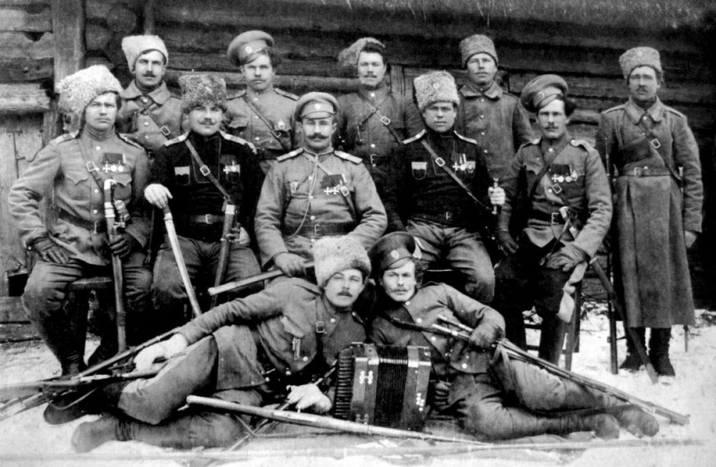 Создать мем: уссурийские казаки первая мировая, донской 1-й казачий полк, уральские казаки в первой мировой