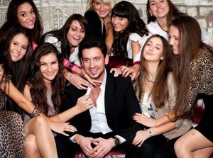 Create meme: a man surrounded by women, hari