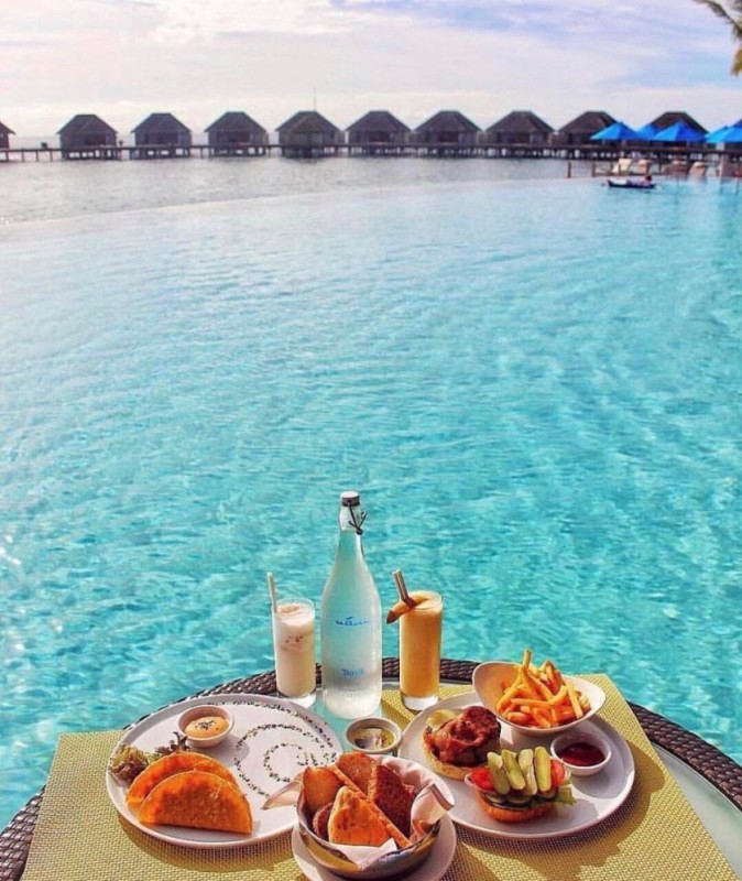Create meme: picnic in the Maldives, breakfast in the Maldives, morning in the Maldives