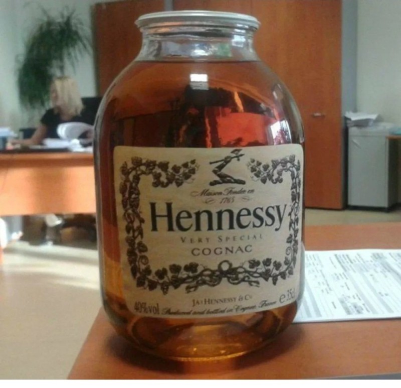 Create meme: cognac hennessy, cognac Hennessy, cognac in a three-liter jar