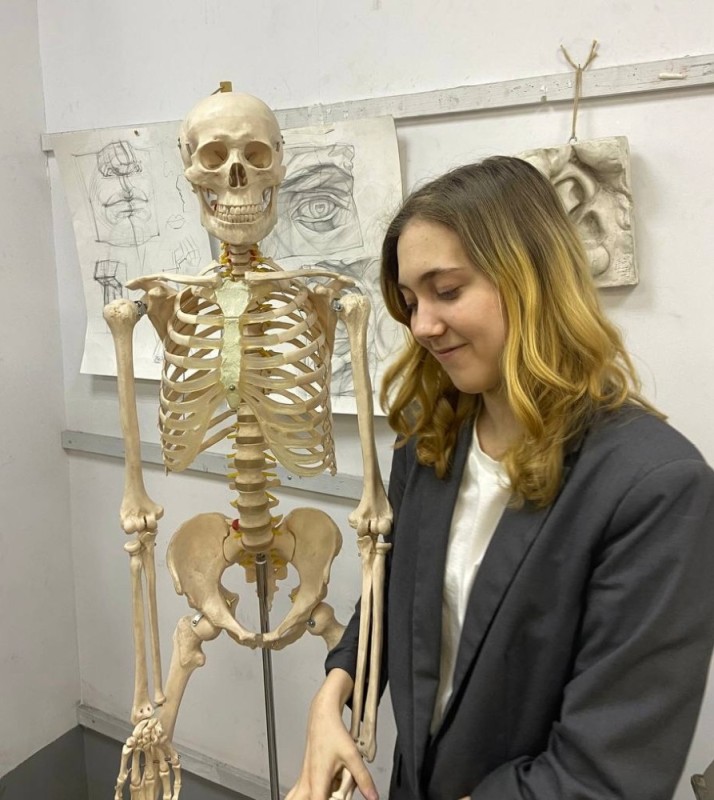 Create meme: Zoological Museum of Moscow State University, people , skeleton 