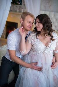 Create meme: photo shoot pregnant, wedding, girl