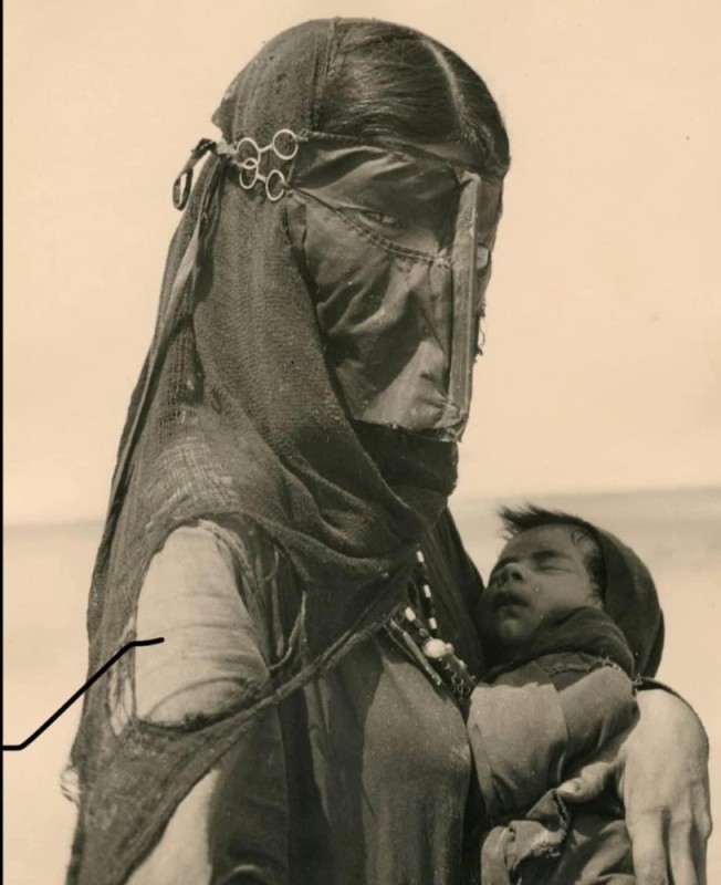 Создать мем: женщины египта 19 век, бедуинка, бальта лима 19 век