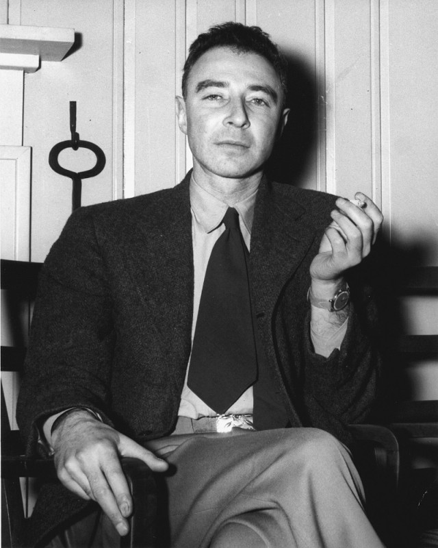 Create meme: robert oppenheimer, Robert oppenheimer. American physicist., robert oppenheimer cillian Murphy