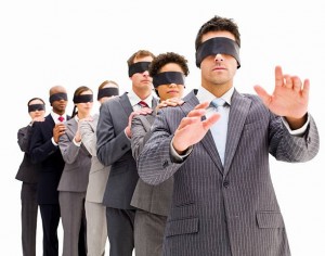 Создать мем: blindfold, ноги, толпа слепых людей