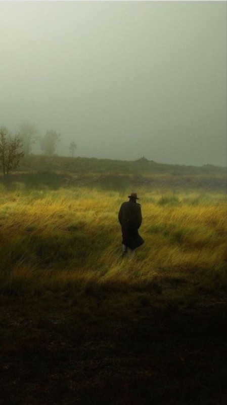 Создать мем: человек, solitude, одинокий самурай