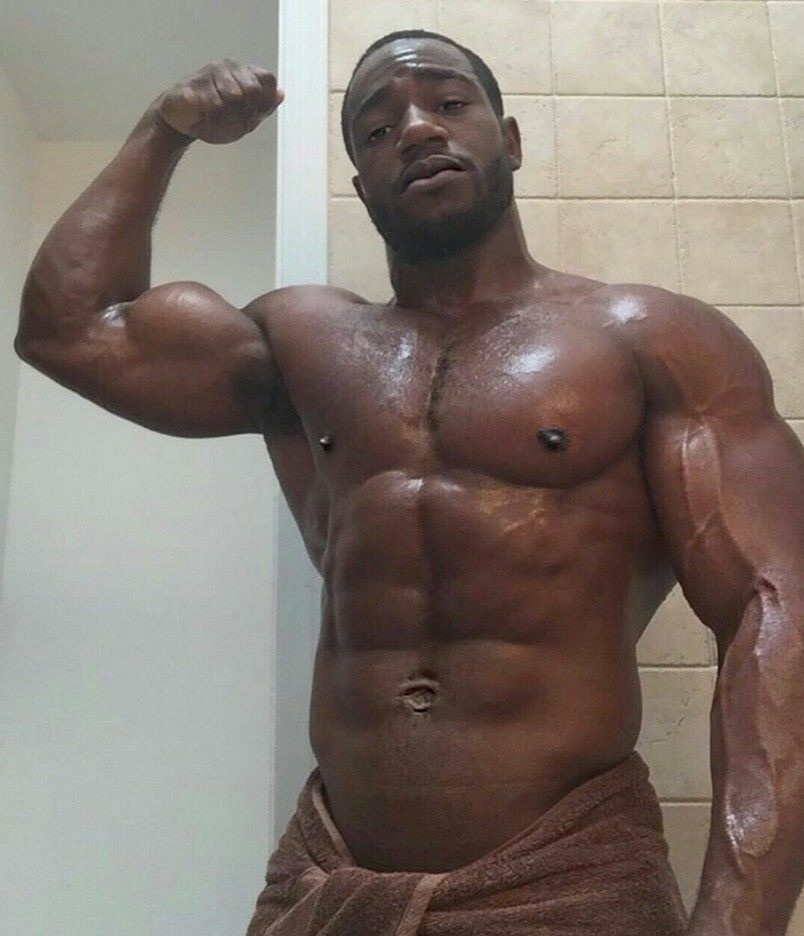 Black Muscle Guy Passtet 