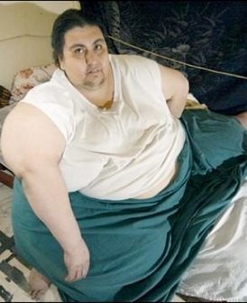 Create meme: uribe Manuel, Manuel Uribe is the fattest man in the world, the fat man in the world