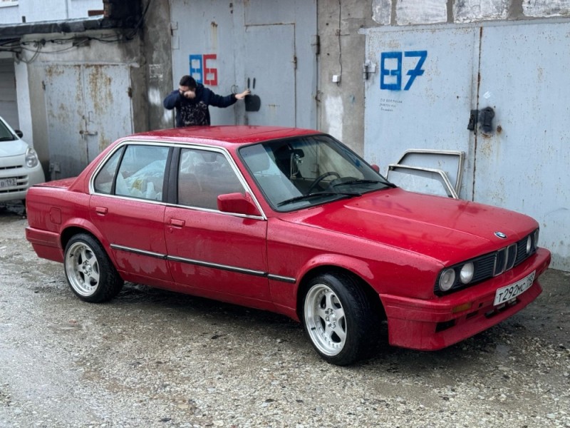 Создать мем: BMW 3er II (E30), бмв 318 мка 1988, bmw