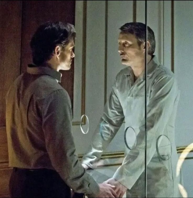 Создать мем: will graham, девушка, hannigram