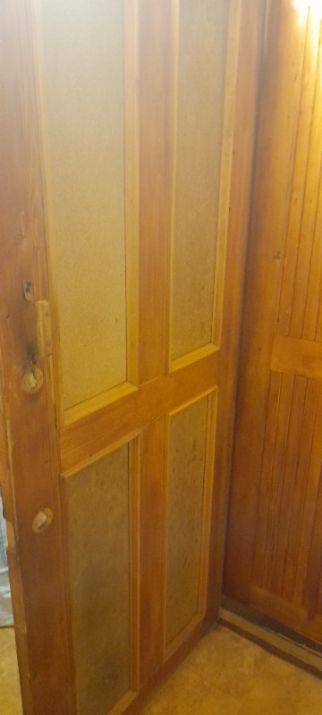 Создать мем: лакированная деревянная дверь, двери из массива, дверь входная деревянная