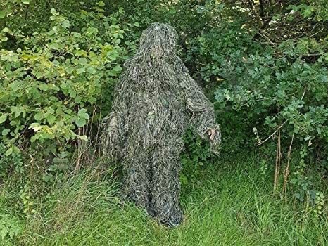 Create meme: camouflage suit for hunting, a goblin costume for hunting, ghillie suit 