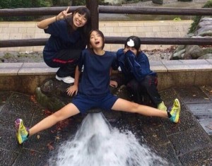Create meme: fun fun, girls, girls in the fountain