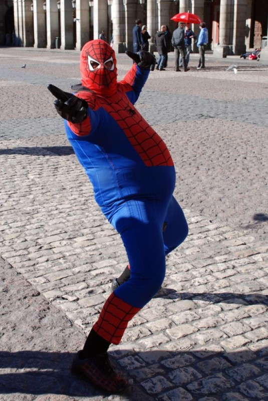 Создать мем: человек паук пук, смешной костюм человека паука, смешной человек паук