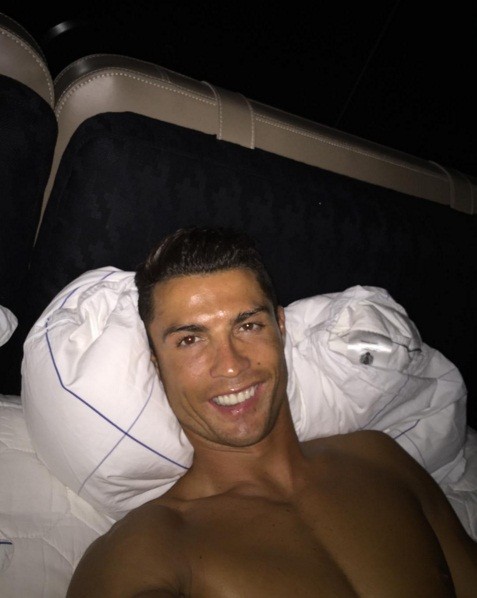 Создать мем: cristiano ronaldo 2016, криштиану роналду фотографии, футболист криштиану роналду