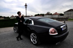 Create meme: autogespot, wraith coupe 008, rolls-royce wraith photos