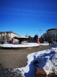 Создать мем: площадь ленина хабаровск, городской фонтан, фонтан на площади