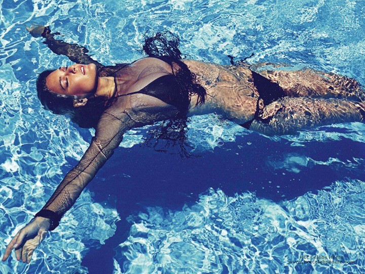 Create meme: photo shoot in the pool, girls in the pool, girl in the water