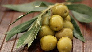 Создать мем: экстраверт и оливковое масло, оливковое масло первого холодного отжима, 340/360 размер маслины