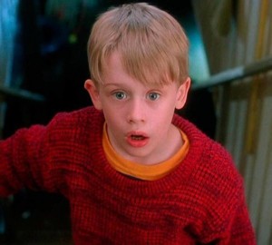 Create meme: Macaulay Culkin home alone photos, Macaulay Culkin photo, Macaulay Culkin Kevin McCallister