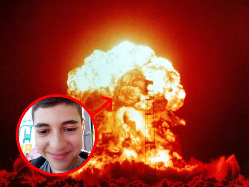 Создать мем: atomic bomb, мальчик, взрыв