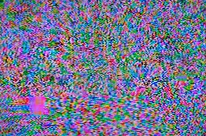 Создать мем: телевизионный шум, цветной шум, цветные помехи на телевизоре