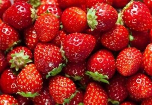 Create meme: berry strawberry, strawberry