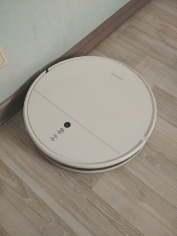 Создать мем: робот пылесос ксиоми, пылесос xiaomi, робот пылесос xiaomi mi robot vacuum