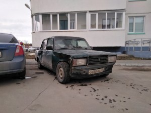 Create meme: broken grey VAZ 2105, 2107 82, Lada 2107