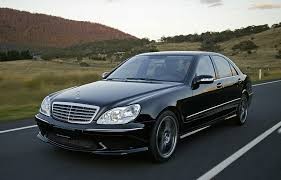 Создать мем: Mercedes-Benz S-класс, мерседес бенц s220, mercedes s class w 220