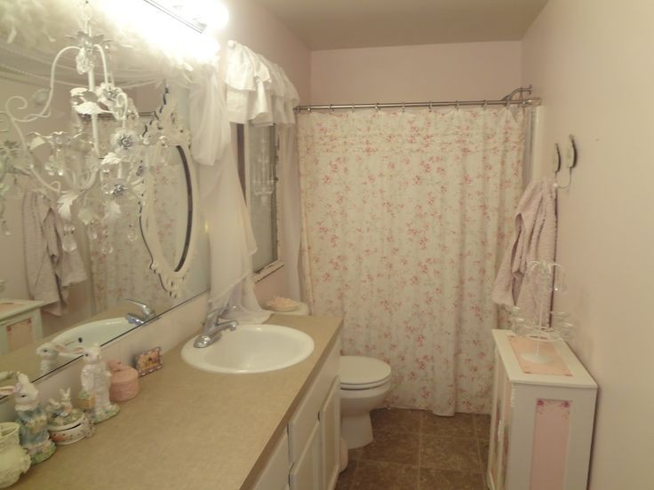 Create meme: the interior of the tub in the style of shabby chic, interior, shabby chic bathroom in an ordinary apartment