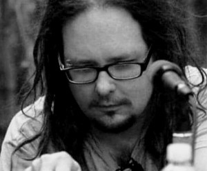 Создать мем: jonathan davis 1999, джонатан дэвис 2002, jonathan davis мемы