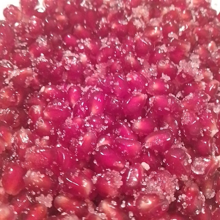 Create meme: pomegranate salad, food , garnet