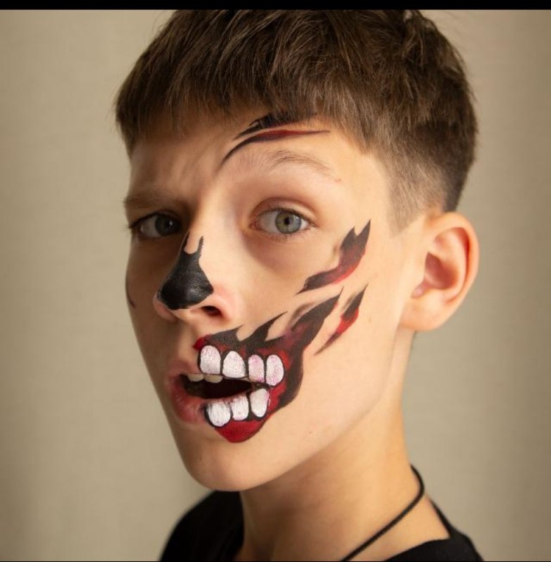 Создать мем: макияж на хэллоуин, мальчик, аквагрим