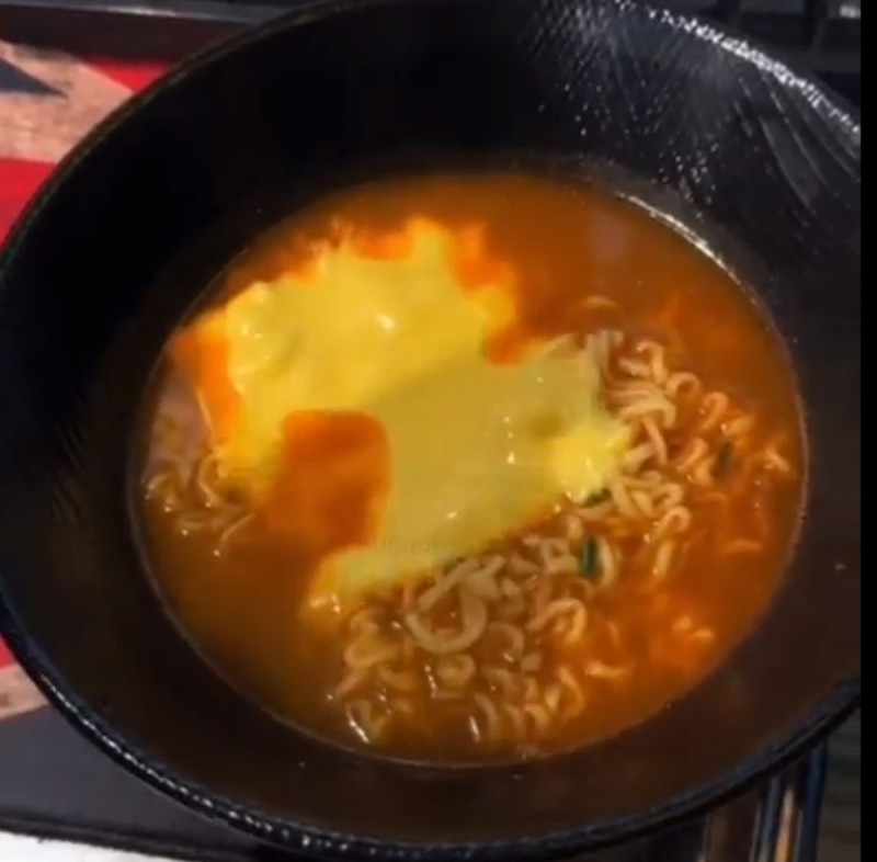 Create meme: ramen soup doshirak, ramen from doshirak, Chan Ramen Doshirak