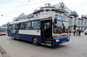 Создать мем: троллейбус тролза, автобусный транспорт, mercedes-benz o405