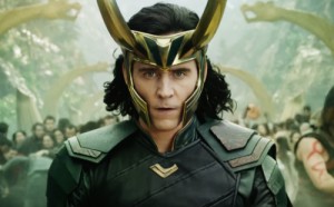 Создать мем: tom hiddleston, avengers infinity war, костюм локи