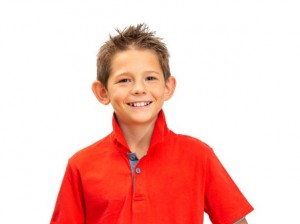 Создать мем: улыбающийся мальчик, background happy, мальчик на белом фоне