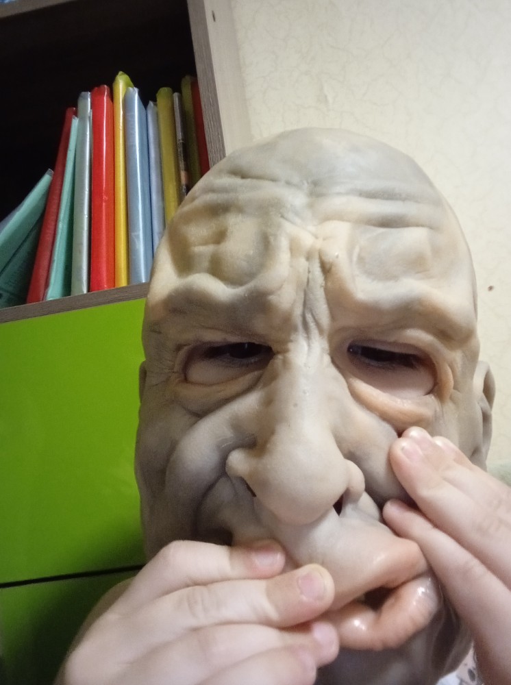 Создать мем: резиновая маска, маска, реалистичная маска человека
